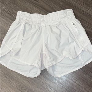 white lulu shorts